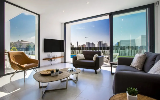 Villa Clem in Calp With 4 Bedrooms and 3 Bathrooms