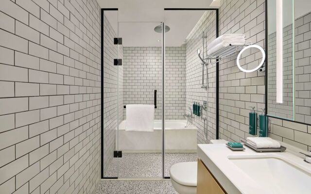 Doubletree By Hilton Shenzhen Airport Residences