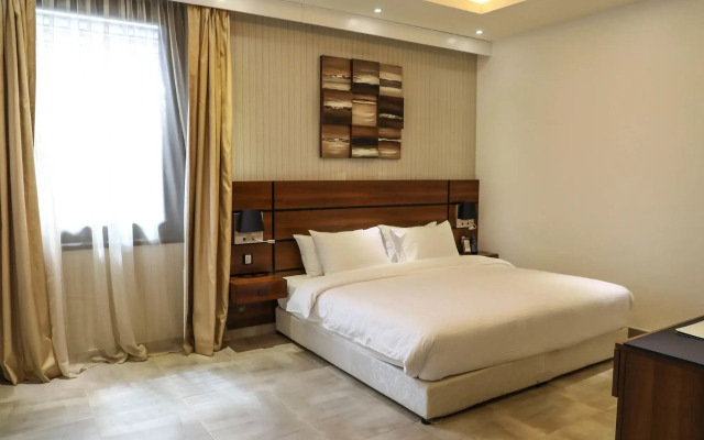Q Suites Jeddah by EWA