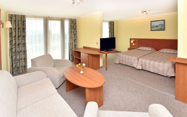 Calimera Ralitsa Superior Hotel & Aquapark