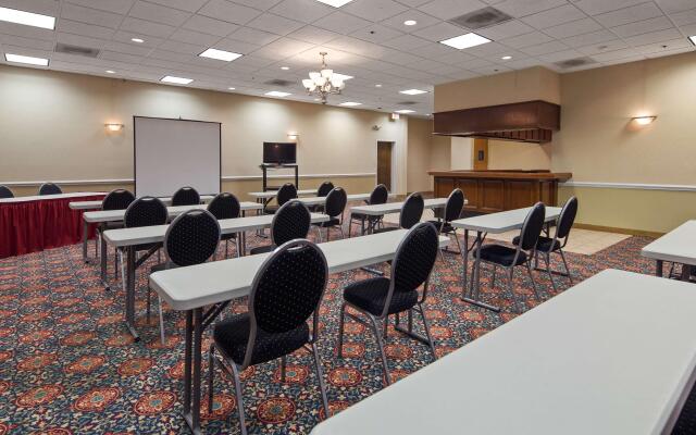 Best Western Leesburg Hotel & Conference Center
