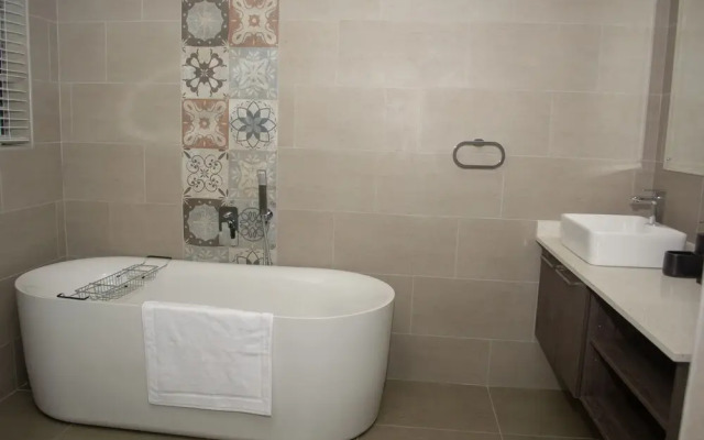 Clifton Corner Guest House