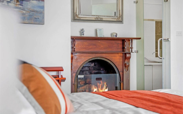 Oakleigh Guest House - Room 10