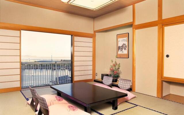 Uomisaki Hotel