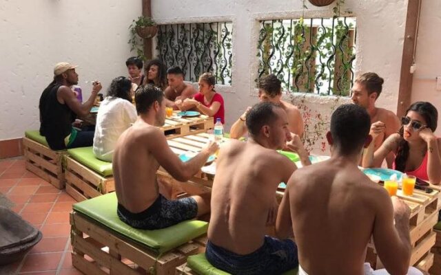 Green Nomads Hostel