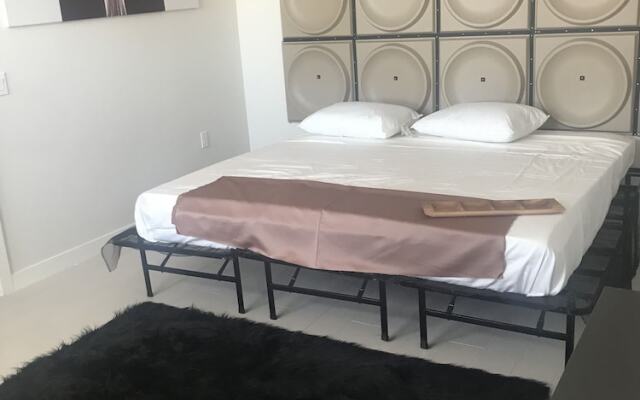RR Desginer B&B