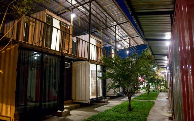 OYO 673 Nice Sleep Box Hotel