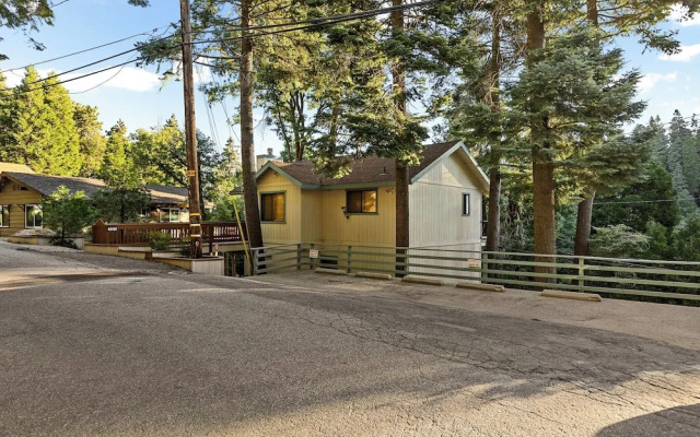 The Leehive Near Lake Arrowhead Village