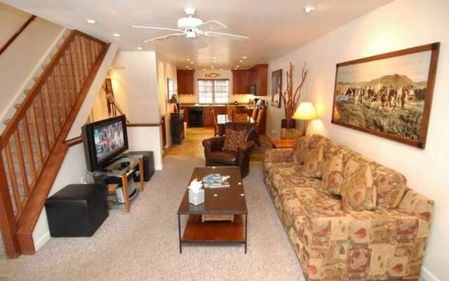 Alpenblick Townhomes