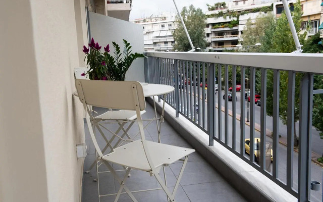 Katia Modern Apartment in Athens