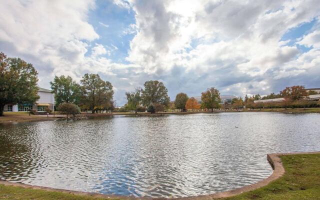 SureStay by Best Western Huntsville University Area