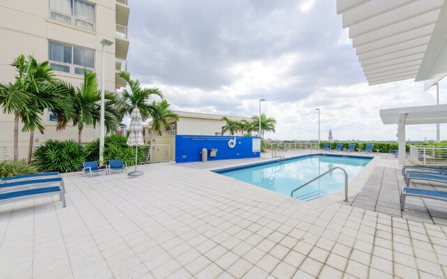 Miami World Rental - Midtown 507