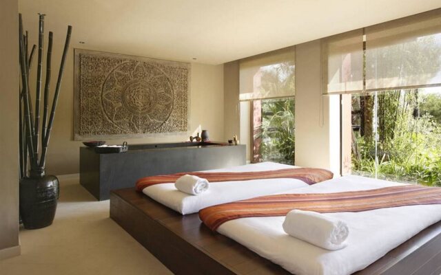 Asia Gardens Hotel & Thai Spa, a Royal Hideaway Hotel