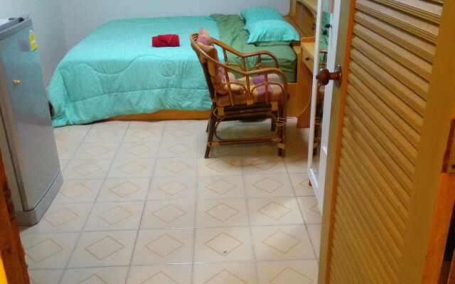 Katty Room for Rent