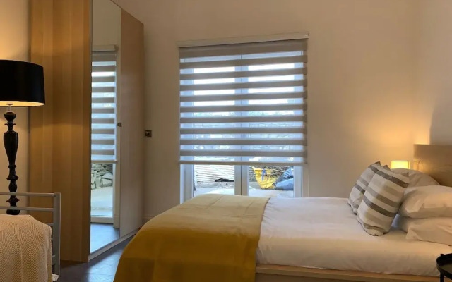 Roath Retreat