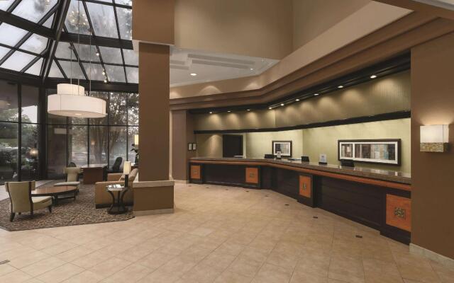 Embassy Suites Hotel Birmingham