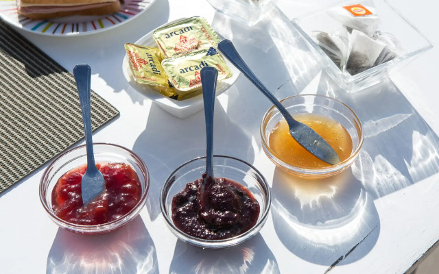 Arodamos Apartments & Studios