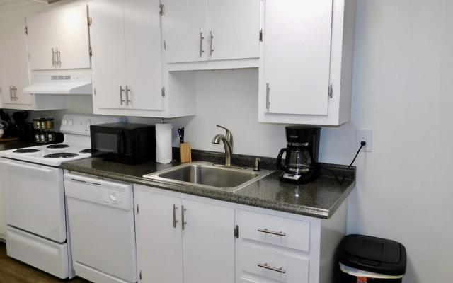 The Lofts at 107