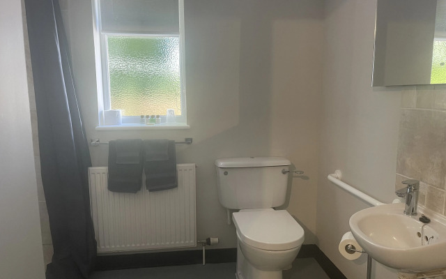 Village Limits Bed & Breakfast Accommodation