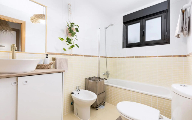 Home2Book Casa Calma