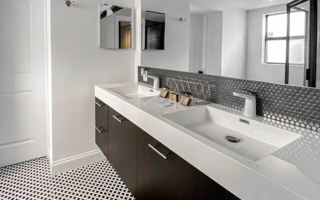 Bohemian Beach House - 3 Br Home