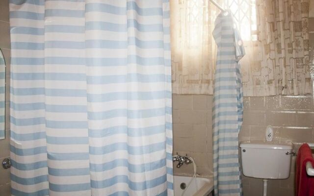 Elmeiz Place Guest House