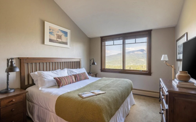 Ski Hill Road 2 - Twin Chutes