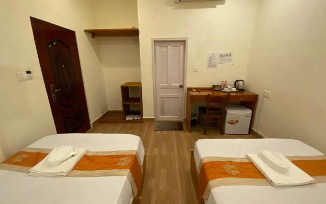 Phnom Penh Le Vincent Hotel