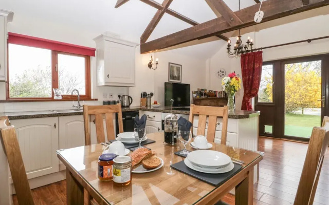 Walnut Cottage