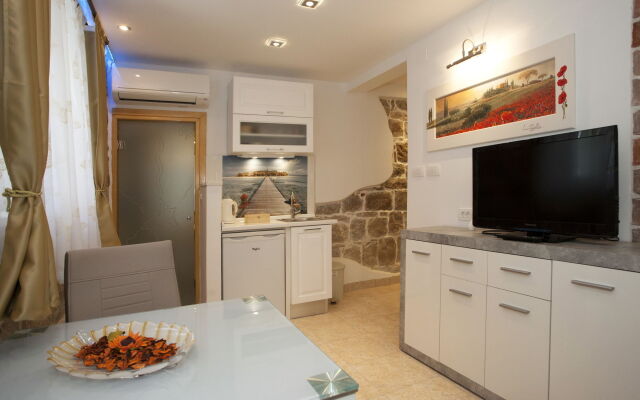 House Sandra