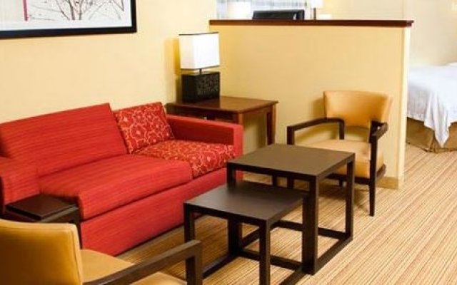 Courtyard by Marriott La Crosse