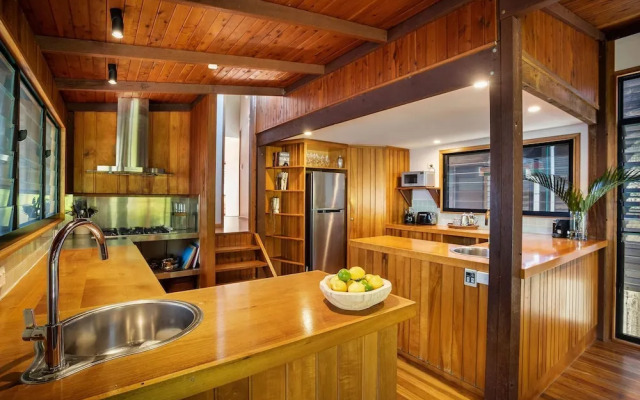 Your Luxury Escape - Coco Beach House
