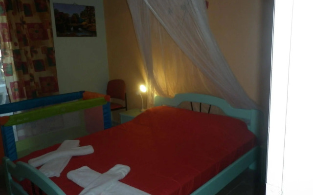 Eleni Family Apartments