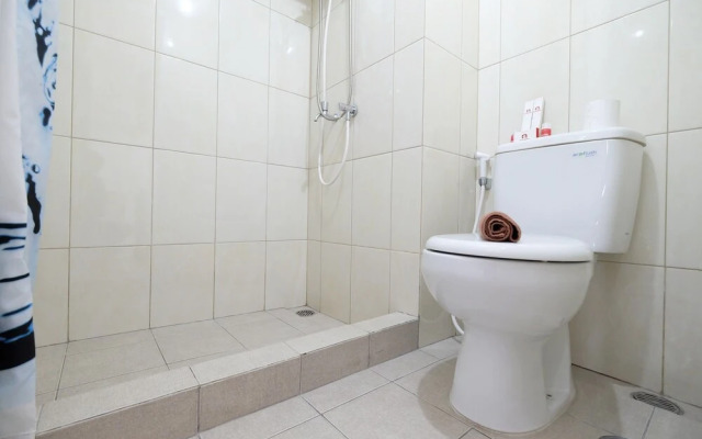 Cozy Studio at The Springlake Apt near Summarecon Mall