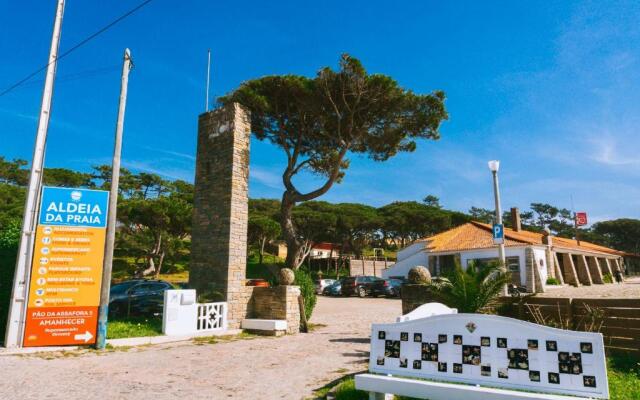 Oasis Backpackers Hostel Sintra Surf