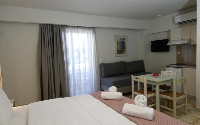 Melina Beach Hotel