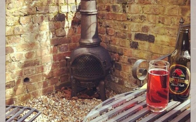 2-bed, Sleeps 4, Garden