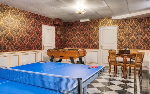 Le Petit Château De Barbizon