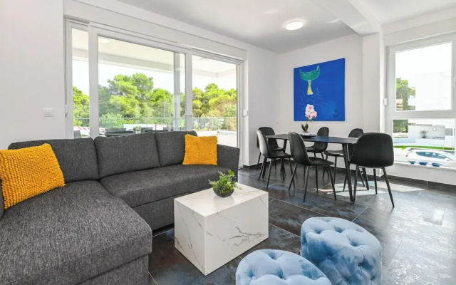 Pool apartments Banta A
