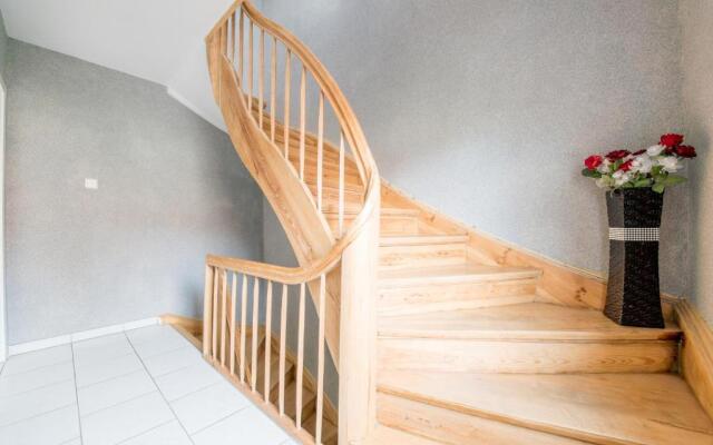 Id 4764  Private House