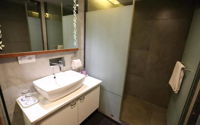 Silver Cloud Hotel & Banquets Ahmedabad