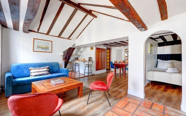 Cozy 2BR in the Heart of Île Saint-Louis