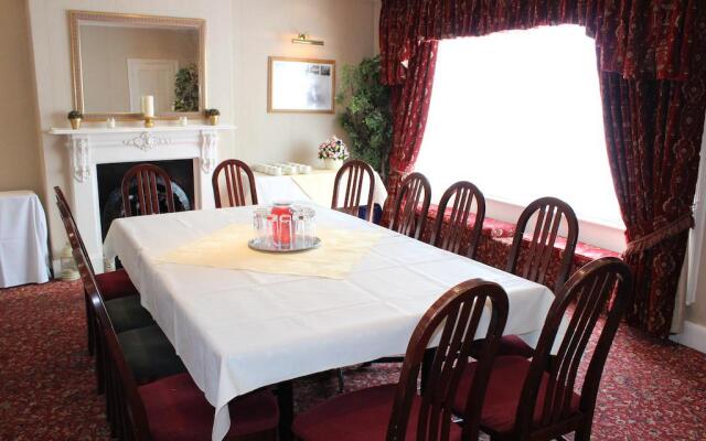 Castle Hotel