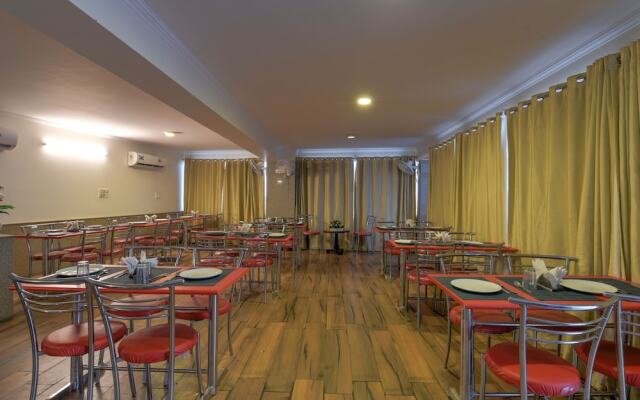 Airport Hotel Mahal