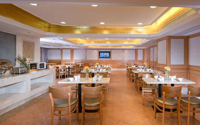 Vienna International Hotel Shenzhen Fuyong Exhibition Center Branch
