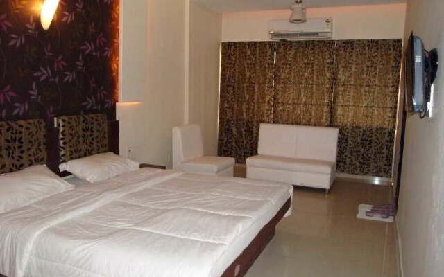 Purohit S Hotel Raj