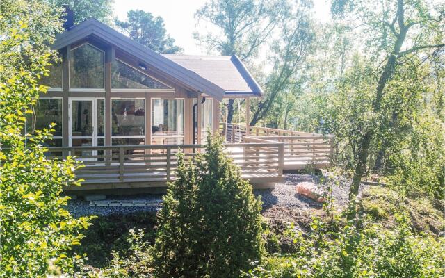 Stunning Home in Stranda With 4 Bedrooms, Sauna and Wifi