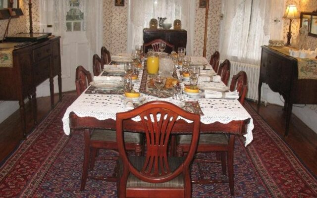 Stonegate Bed and Breakfast
