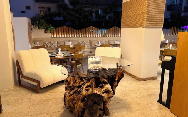 Oji Hotel