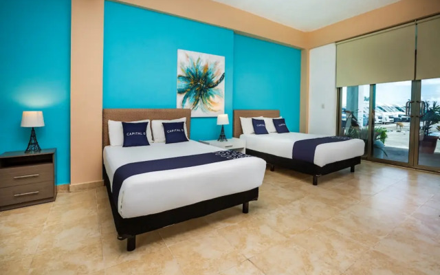 Capital O Cancun International Airport 24/7